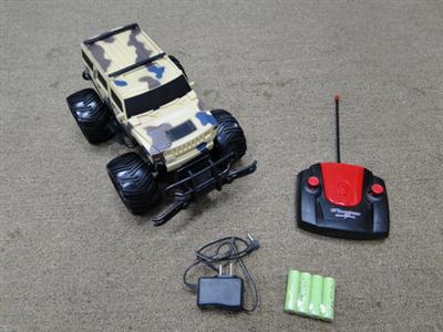 1:12 Camouflage Jeep Crossing SUV