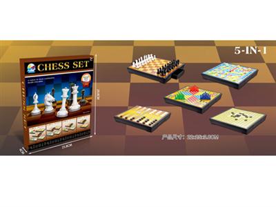 In box chess 5 in 1