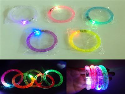 glow bracelet