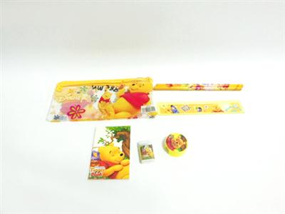 Winnie the Pooh stationery bag (small book 2 pencils 1 pencil sharpener 1 eraser ruler 1)