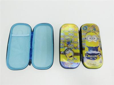 Small yellow people 7d pencil case (each OPP, 12 sets in a package)