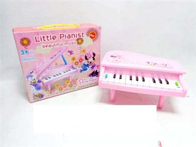 Minnie light piano