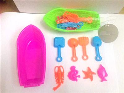 9 pieces of beach toys