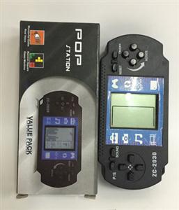 PSP game player