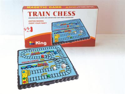 Folding magnetic train game chess