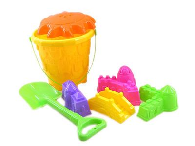 210 Castle Beach Bucket Combination 3 (7 pieces)