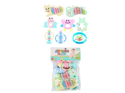 baby rattle with knocking on the piano