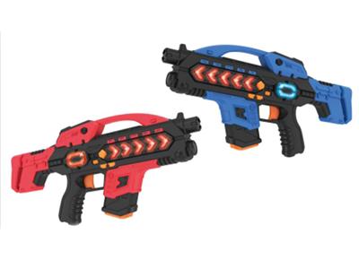Two pairs of guns (red + blue)