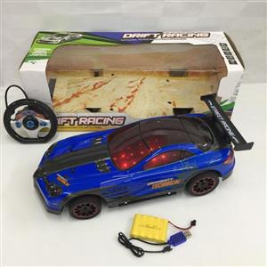 1:10四通3D灯光 奔驰含USB电池包